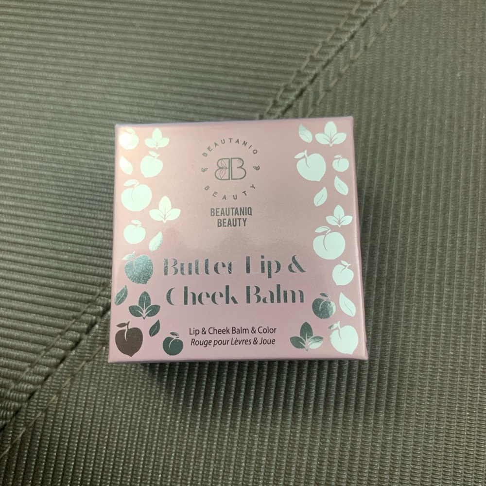 Beautaniq beauty BUTTER LIP & CHEEK BALM